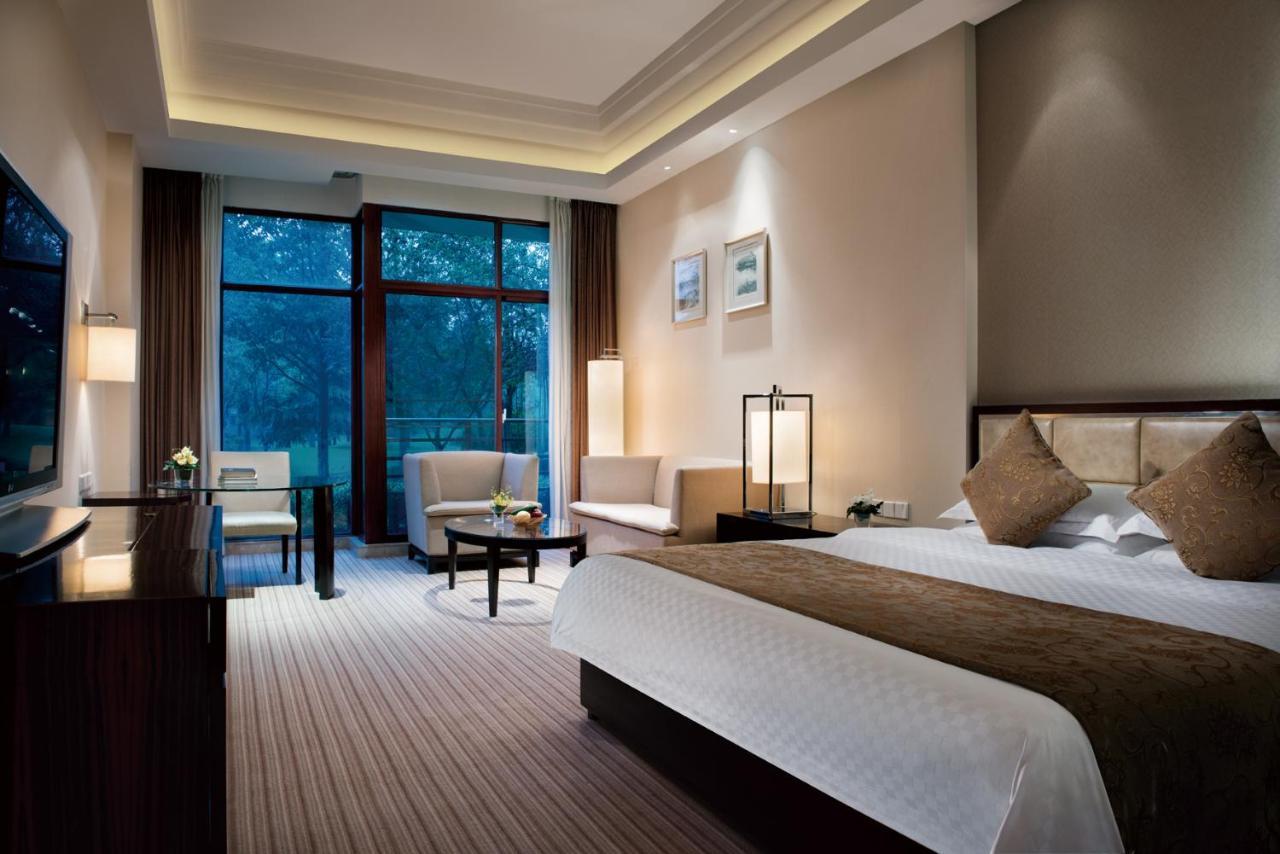 Jinling Riverside Hotel Nanjing  Exterior photo